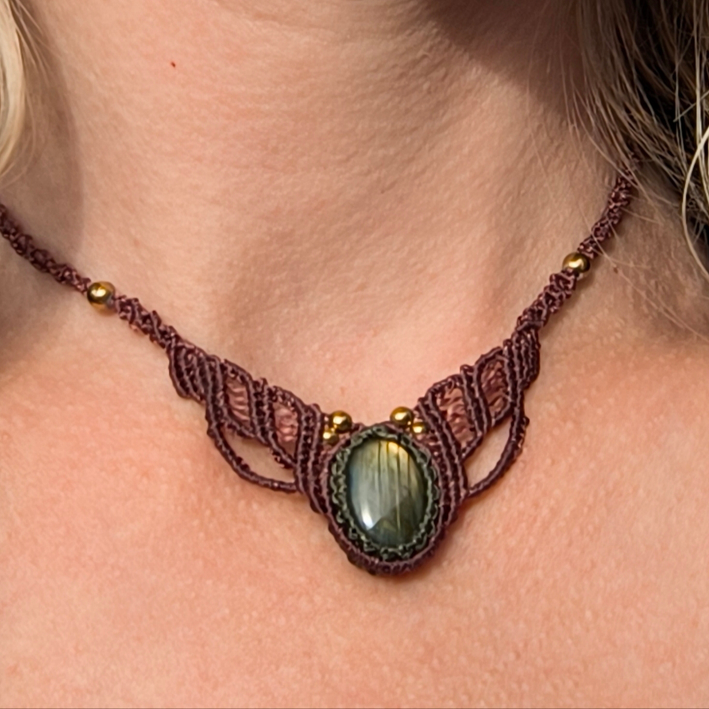 Návod na macramé náhrdelník „Odeta“ – PDF fotonávod krok za krokom